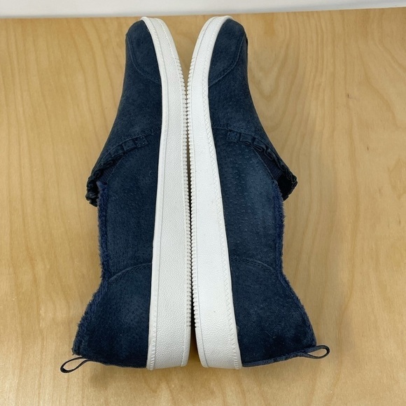 Skechers Navy Suede Ruffled Edge Madison Ave Slip On Sneakers w/Memory Foam 10 - Picture 5 of 9